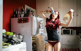 �齫�ƶ�ţ������Ƶ��ϰ��ƽ���ǿ����������...